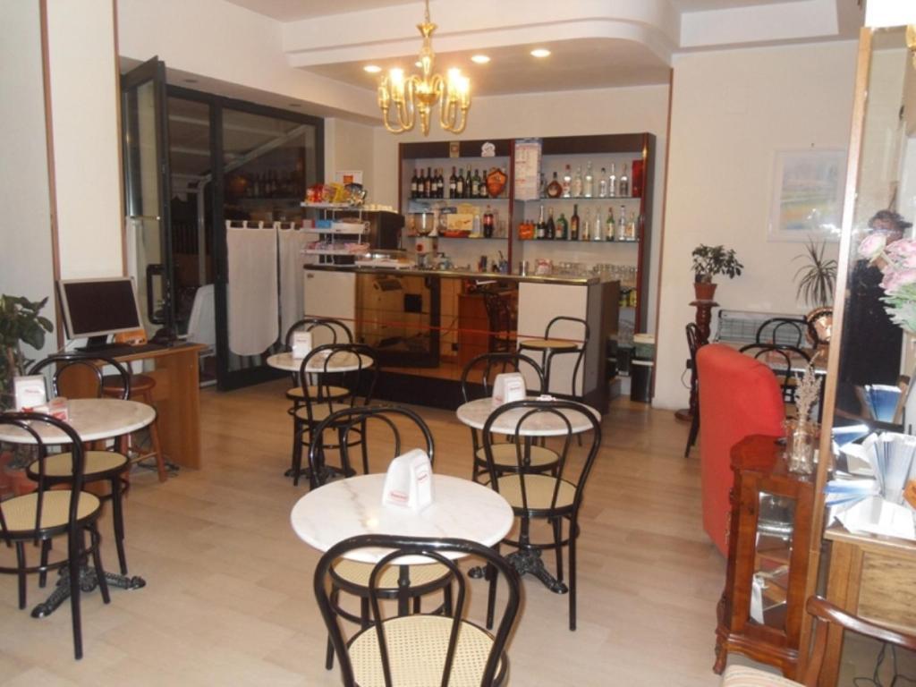Hotel Ferrara San Benedetto del Tronto Luaran gambar